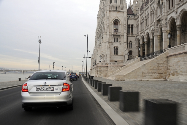 Skoda Rapid_6.JPG