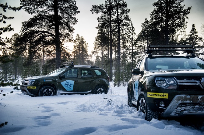 Renault Duster_2.jpg Renault Duster_2.jpg