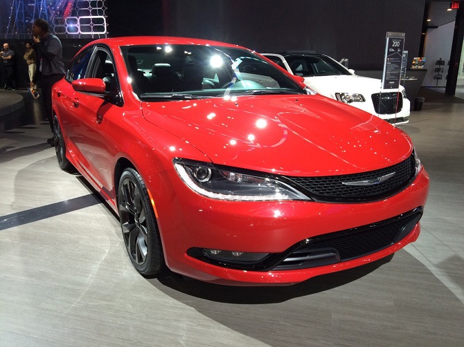 Chrysler Pacifica.jpg Chrysler Pacifica.jpg
