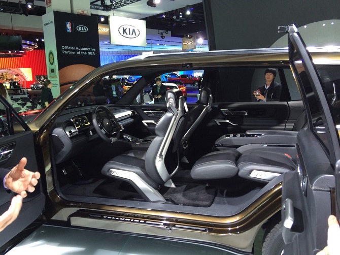 KIA Telluride_2.jpg KIA Telluride_2.jpg