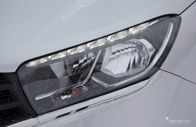 LADA_XRAY_фара.jpg LADA_XRAY_фара.jpg