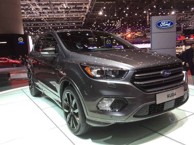 Ford Kuga_2.JPG