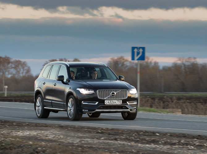 Появилась возможность оценить Volvo XC90 на дороге... главное-фото.jpg