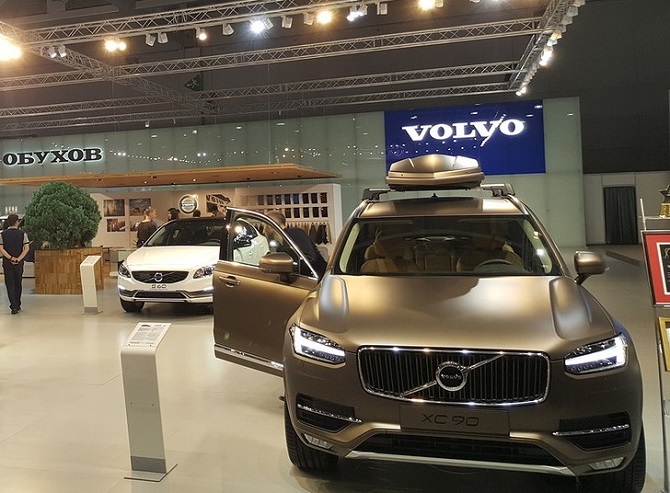 Стенд официального дилера Volvo - компании ОБУХОВ 20160824_162556.jpg