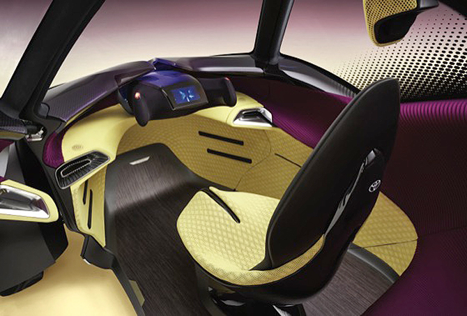 Toyota-Concept-i-TRIL_2.jpg