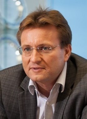 Денис Петрунин.jpg