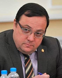 Роман Петряев Роман-Петряев.png