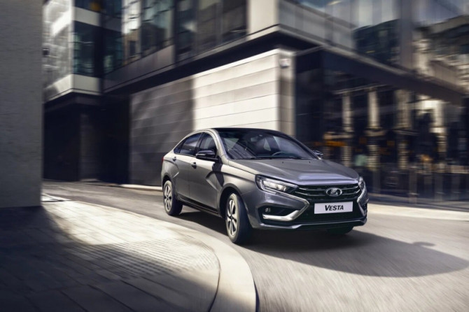 LADA Vesta Vesta.jpg