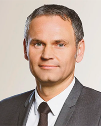 Оливер Блюм Оливер-Блюм.png