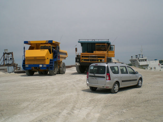 LADA_Granta_TD_F_2T.jpg