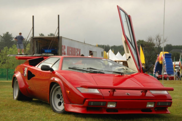4_countach.jpg