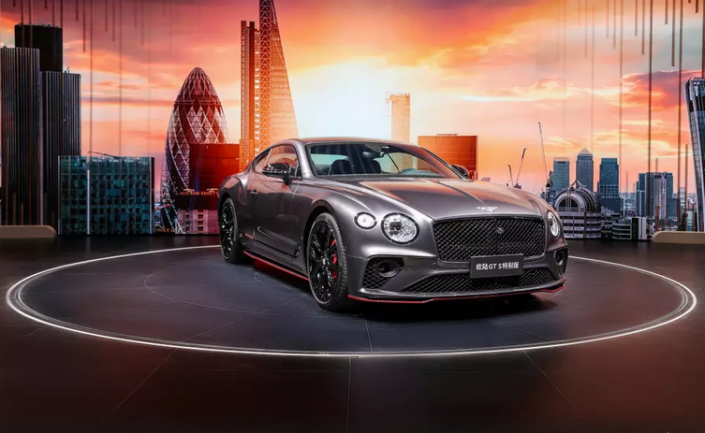Bentley отметила юбилей Continental GT эксклюзивным спорткаром