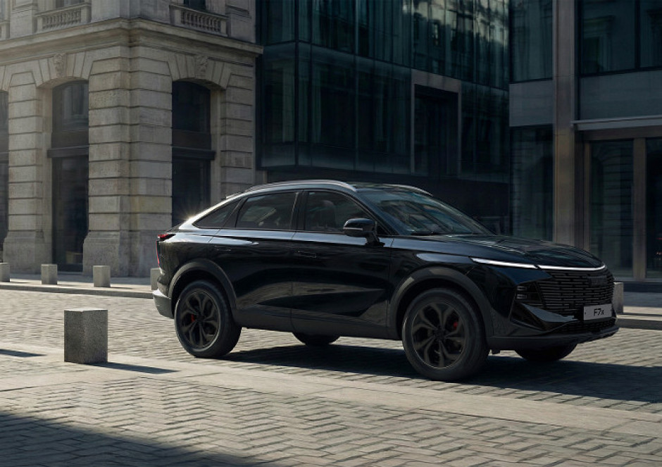 Названы конкуренты обновленного купе-кроссовера Haval F7x