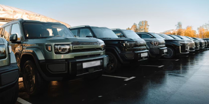 Бренд ESTEO впервые стал лидером по продажам премиальных автомобилей в РФ