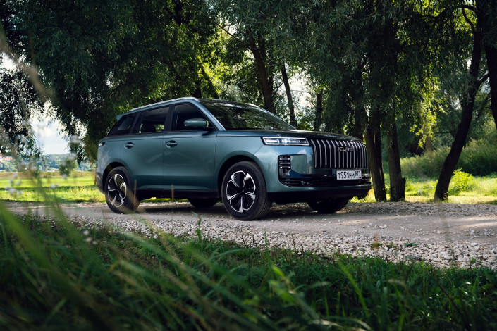 JELAND J6 – автомобиль на все случаи жизни
