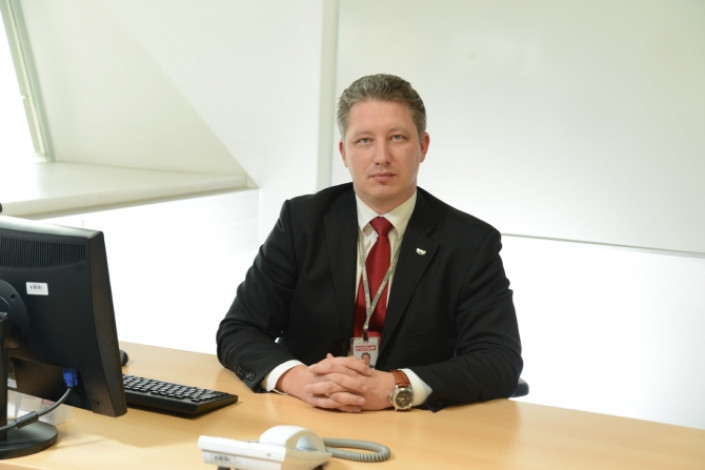 Владимир Мирошников, директор дилерского центра «Mitsubishi Рольф Сити» («АВТОСТАТ»)