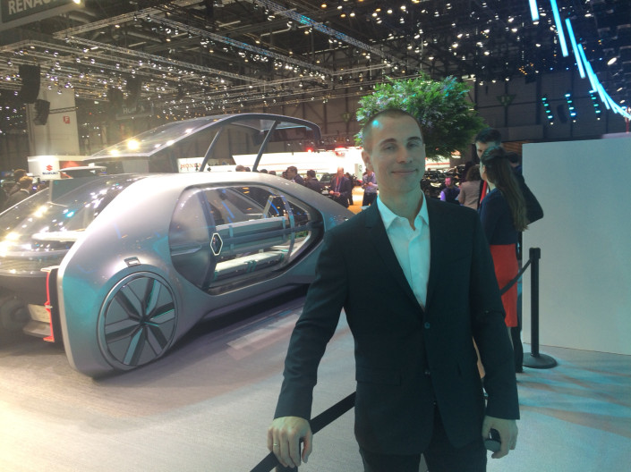 Андрей Басманов, старший дизайнер по интерьеру Renault («АВТОСТАТ»)