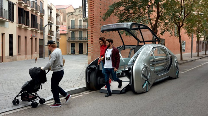 Андрей Басманов, старший дизайнер по интерьеру Renault («АВТОСТАТ»)