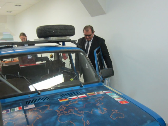 Виктория Лобода: почему АВТОВАЗ решил обменять 42-летний ВАЗ-2101 на новую LADA Vesta
