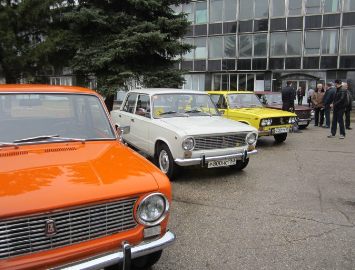 Виктория Лобода: почему АВТОВАЗ решил обменять 42-летний ВАЗ-2101 на новую LADA Vesta