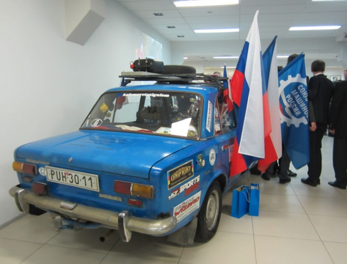 Виктория Лобода: почему АВТОВАЗ решил обменять 42-летний ВАЗ-2101 на новую LADA Vesta