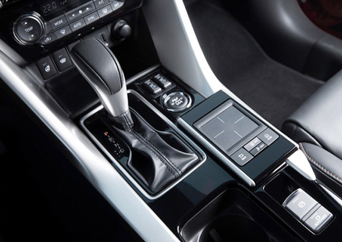 Тест-Драйв 7D: Mitsubishi Eclipse Cross