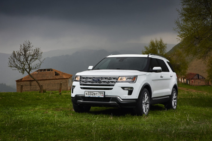 Игорь Моржаретто: Ford Explorer - большой семейный турист