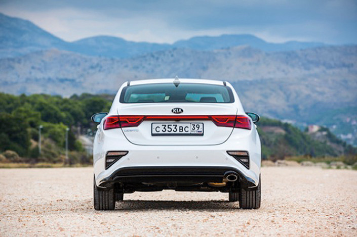 Тест-Драйв 7D: KIA Cerato
