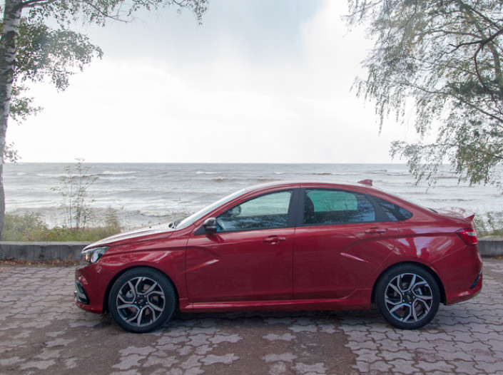 Дмитрий Савостьянчик: LADA Vesta Sport - полумеры как полуспорт
