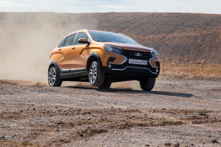 Дмитрий Савостьянчик: LADA XRAY Cross или «клиренс – наше все»
