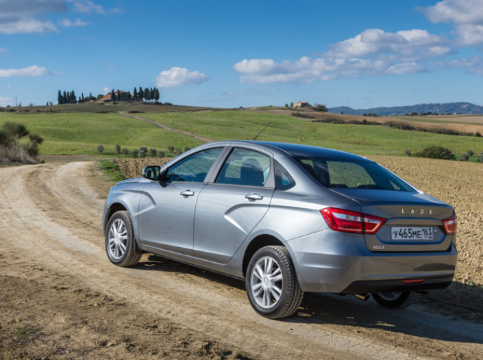 Тест-Драйв 7D: LADA Vesta Exclusive