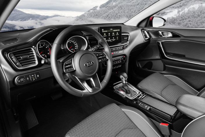 Тест-Драйв 7D: KIA Ceed SW