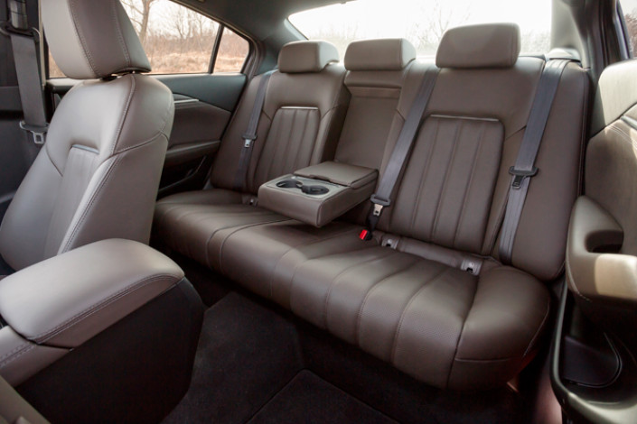 Тест-Драйв 7D: Mazda6