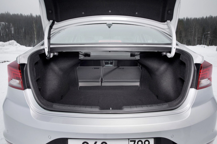 Тест-Драйв 7D: Hyundai Elantra