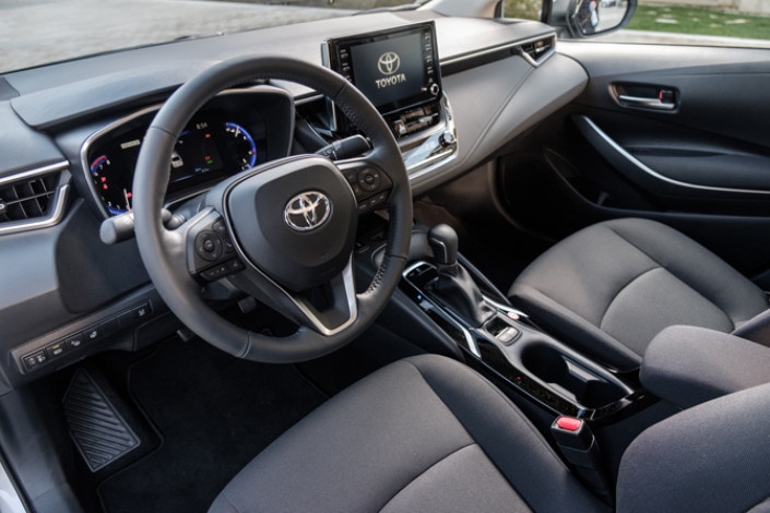 Игорь Моржаретто: Toyota Corolla - маленькая «Мисс Camry»