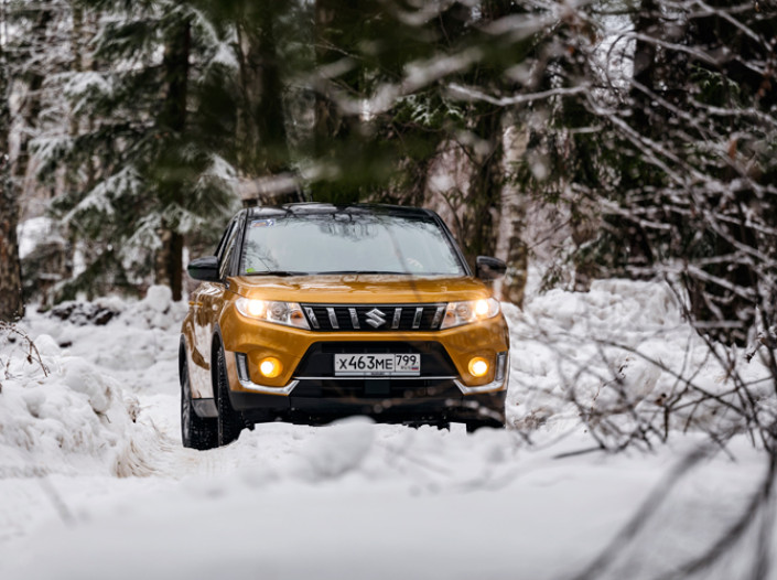 Антон Чуйкин: Suzuki Vitara - игры на природе