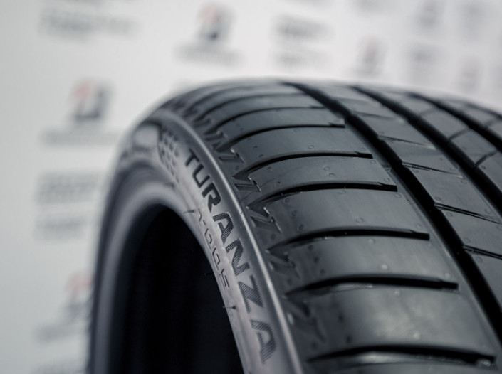 Игорь Моржаретто: Bridgestone Potenza и Turanza - мост, который построил Сёдзиро