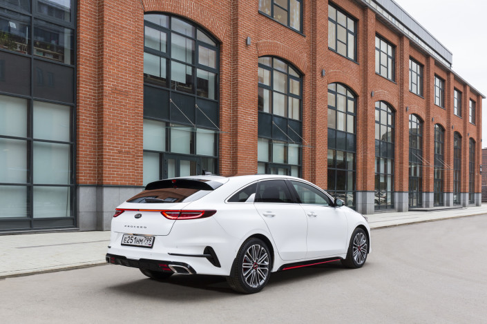 Игорь Моржаретто: KIA ProCeed – попасть в цель!