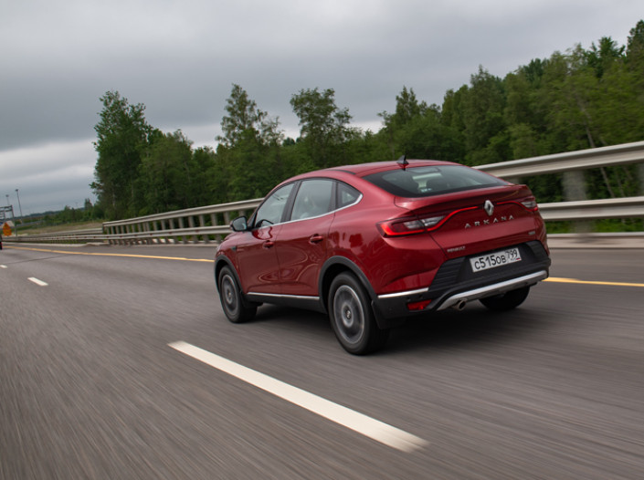 Тест-Драйв 7D: Renault Arkana