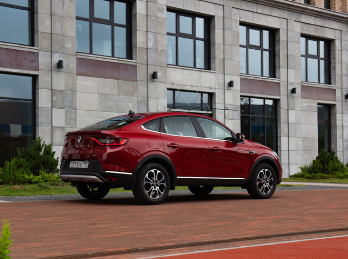 Тест-Драйв 7D: Renault Arkana