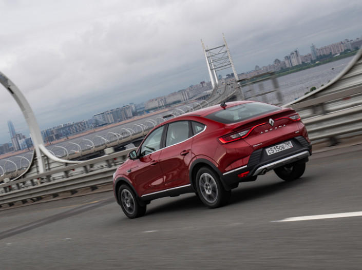 Тест-Драйв 7D: Renault Arkana