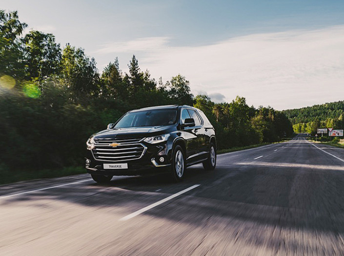 Сергей Смирнов: Chevrolet Tahoe и Traverse – парусники и катера