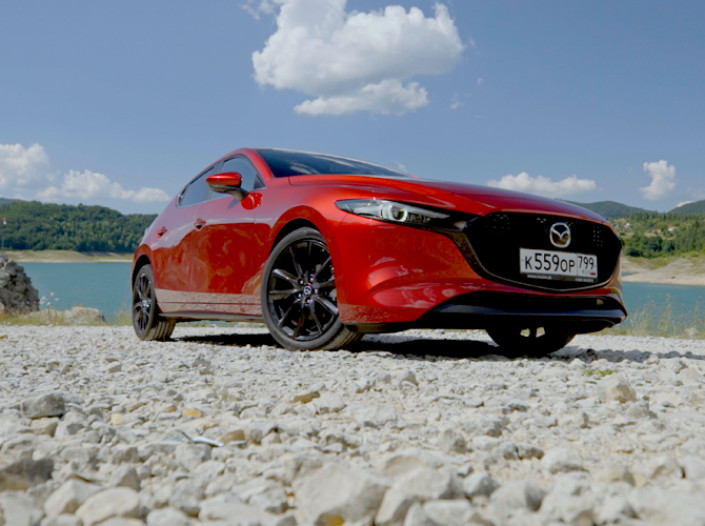 Тест-Драйв 7D: Mazda3