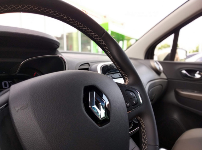 Сергей Смирнов: крымским курсом с Renault Kaptur