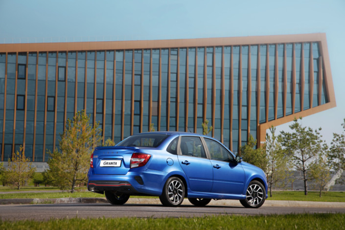 Антон Чуйкин: LADA Granta Drive Active - да, она лучшая