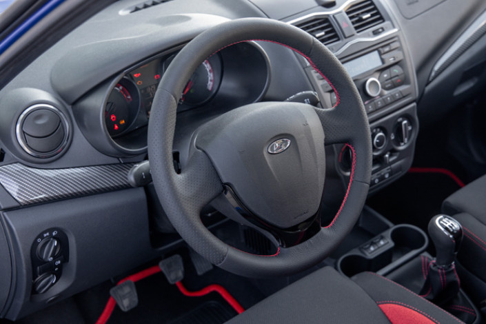 Антон Чуйкин: LADA Granta Drive Active - да, она лучшая