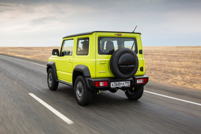 Антон Чуйкин: Suzuki Jimny IV - маленький гигант большого бездорожья