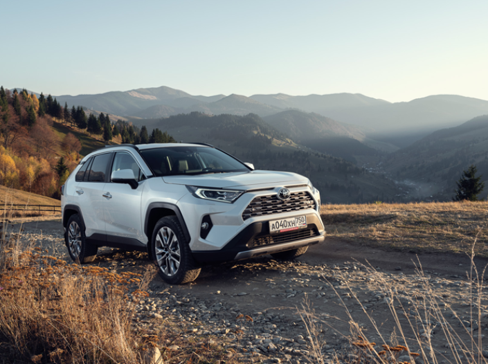 Тест-Драйв 7D: Тoyota RAV4