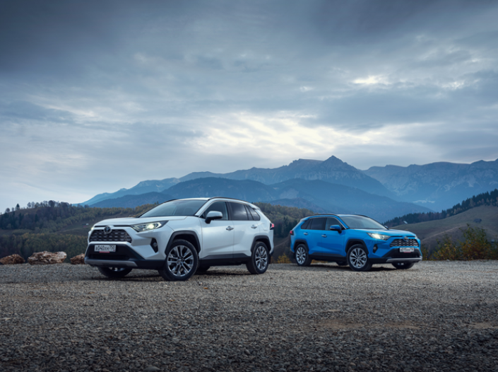 Тест-Драйв 7D: Тoyota RAV4