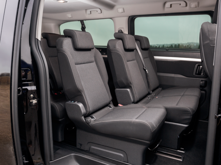 Антон Чуйкин: Peugeot Traveller 4x4 - вам круассан или буханку?